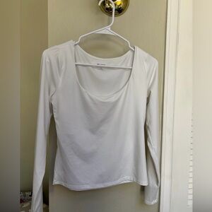 Hollister top